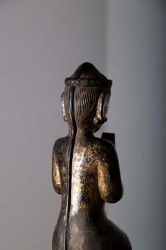 Lacquered wooden sculpture depicting Burma praying early 19th century - 3690838