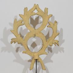 Large 18th Century Italian Neoclassical Carved Giltwood Ornament - 4120960