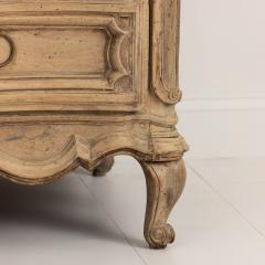 Large 18th c French Bleached Walnut Louis XV Period Serpentine Commode - 3621093