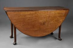 Large 18thc solid walnut drop leaf dining table of fine faded patina - 4755976