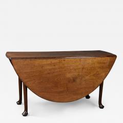 Large 18thc solid walnut drop leaf dining table of fine faded patina - 4762081
