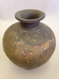Large Ancient Khmer Urn or Vase - 4108741