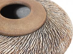 Large Annie Goldman Textured Pot - 1871244