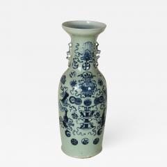 Large Antique Chinese Blue and White Vase 19th Century - 673984