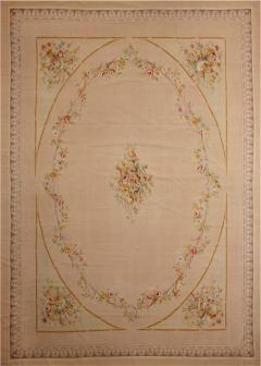 Large Aubusson carpet with floral and musical motifs - 3224572