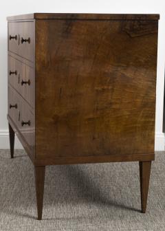 Large Biedermeier Walnut Chest Of Drawers - 2776942