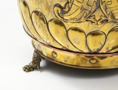 Large Brass Cauldron with Coat of Arms - 2527416