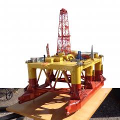 Large Brass Miniature Oil Drilling Rig of Norwegian Trosvik Bingo 3000 - 4292893