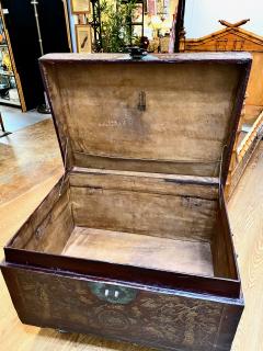 Large Chinese Leather Trunk - 2157085