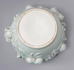 Large Chinese Porcelain Jardiniere - 513258