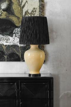 Large Crackle Ceramic Table Lamp With Wooden Base And Raffia Lampshade - 3707663