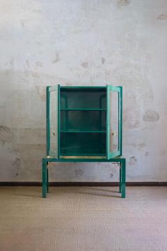Large Display Cabinet in Green Lacquered wood with Brass Details - 4336945