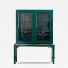 Large Display Cabinet in Green Lacquered wood with Brass Details - 4428143