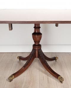 Large English Dining Table Mahogany with Satinwood 19th century and later - 3974017