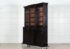 Large English Ebonised Mahogany Glazed Breakfront Bookcase - 3507060