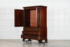 Large English George III Mahogany Linen Press - 3931145