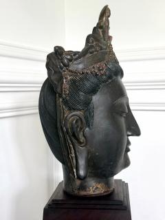 Large Fine Bronze Head of Bodhisattva Avalokitesvara Qing Dynasty - 4283534