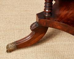 Large Georgian Round Table - 4444974