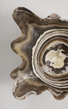 Large Hand Carved Shaped Onyx Bowl or Centerpiece in Taupe Creme and Brown - 2071665