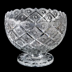 Large Hand Cut Crystal Vase Centerpiece - 3052037