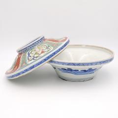 Large Imari Covered Rice Bowl Japan circa 1880 - 3320912