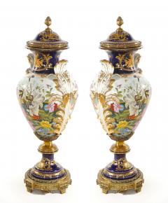 Large Impressive 19th Century French S vres Porcelain Gilt Gold Decorated Urns - 4552472