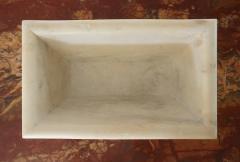 Large Italian Grand Tour Carved Marble Model of a Lavacrum or Bath circa 1820 - 789253