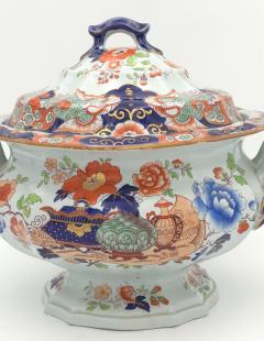 Large Masons Ironstone Tureen England circa 1830 - 4141640