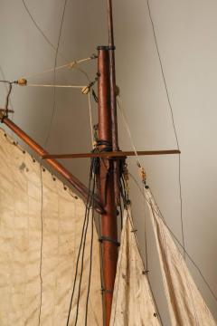 Large Merchant Schooner - 660110