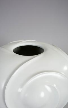 Large Modern Japanese Porcelain Studio Vase - 927938