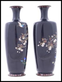 Large Pair of Japanese Cloisonn with Blue Birds signed Gonda Hirosuke - 3903239