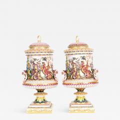 Large Pair of Porcelain Covered Urns Decorative Pieces - 1039718