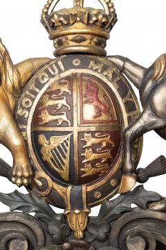 Large Parcel Gilt And Polychrome Coat Of Arms Of Great Britain - 4663190