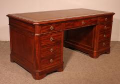Large Pedestal Desk In Mahogany From The 19th Century - 3393127