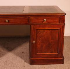 Large Pedestal Desk In Mahogany From The 19th Century - 3544809