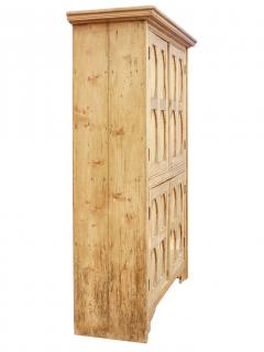 Large Pine Armoire - 3054618