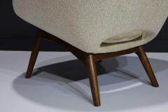 Large Round Mid Century Modern Chair in Donghia Wool - 2197625