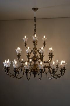 Large Rustic Brass and Glass 28 Arm Chandelier 1980s - 4499104