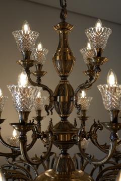 Large Rustic Brass and Glass 28 Arm Chandelier 1980s - 4499109