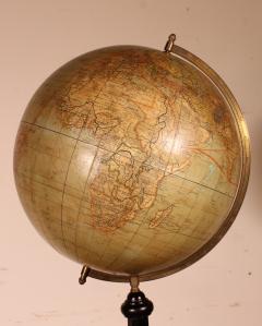 Large Terrestrial Globe From Handels Und Verkehrsglobus 69cm High - 2918577