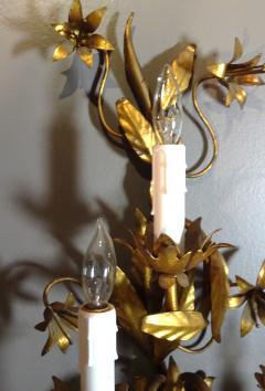Large Tuscany Style Wall Sconce in Tinplate and Gold Paint Italy c 1950 - 3499253