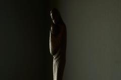 Large Woman and Child Sculpture in Hand Carved Wood Europe Mid 20th Century - 4608395
