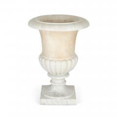 Large carved white marble campagna form garden urn - 3122362