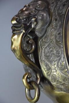 Large fine quality late 19thc Japanese Meiji period bronze vase - 4774359