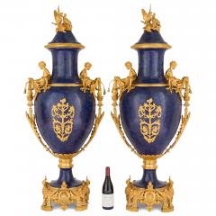 Large pair of French Neoclassical style ormolu and lapis lazuli vases - 4417227