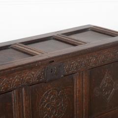 Late 17th Century English Oak Coffer - 3625465