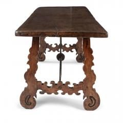 Late 17th Century Italian Walnut Dining Table or Console - 3277890