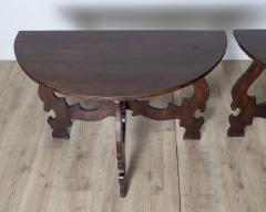 Late 17th Century Pair Of Walnut Consoles - 4157120