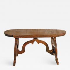 Late 17th Century Petite Italian Baroque Low Walnut Table - 656993