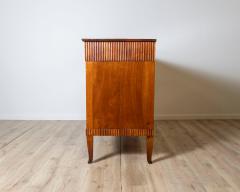 Late 18th Century Italian Directoire Chest of Drawers in Walnut Veneto Region - 4205548